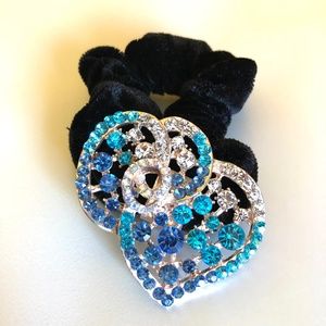 New Scrunchies Girl’s Bracelet White Blue Rhinestone Hair Ties